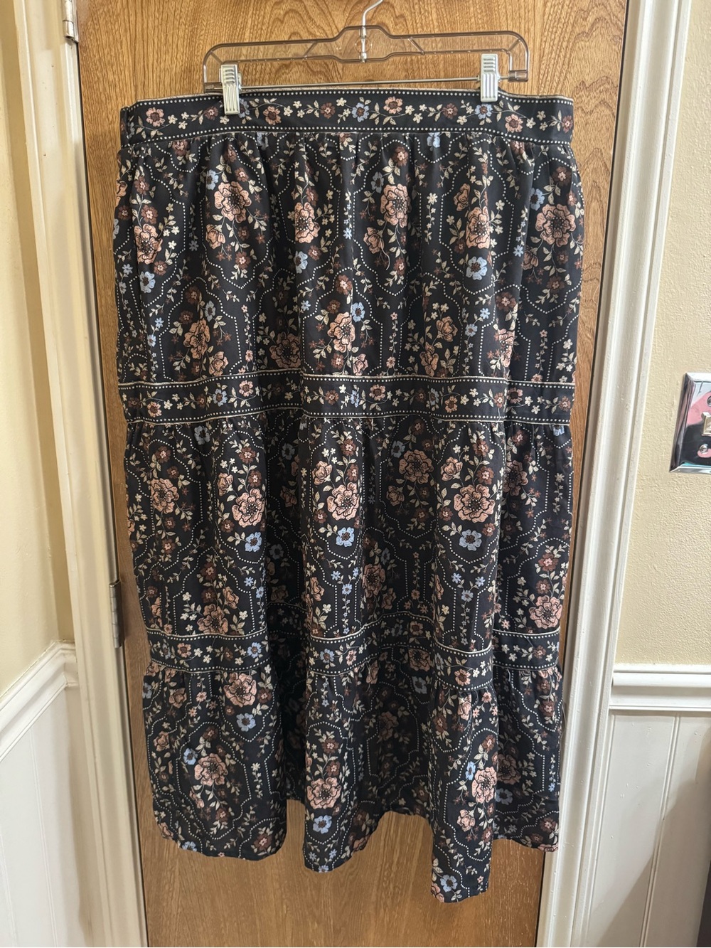 Polagram Maxi Skirt Black Elastic Back Floral Tapestry Print Cottage-core 3XL